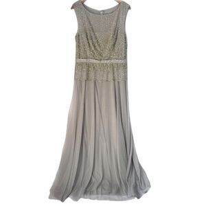 Camille La Vie Formal Evening Prom Dress Beaded Ribbon Waist Sleeveless Size 10